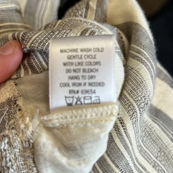 Francesca’s |.Harper Cream & Taupe Chambray Tie Elastic Waist Waist Pants - Picture 6 of 7